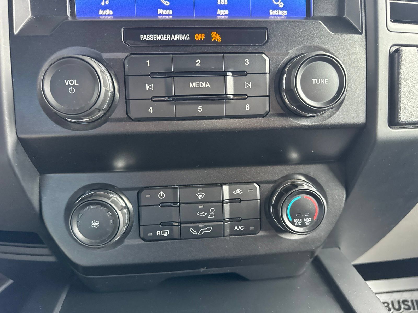 Used 2020 Ford F150 XL w/ Equipment Group 101A Mid AWD/4WD image 29