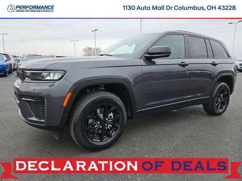 New 2026 Jeep Grand Cherokee Altitude image 3