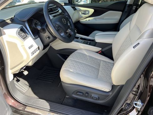 Used 2022 Nissan Murano Platinum w/ Cargo Package image 7