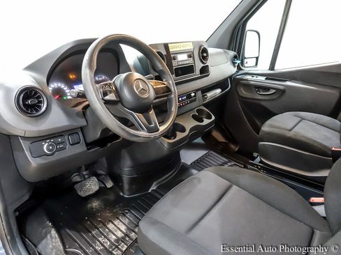 Used 2019 Mercedes-Benz Sprinter 170 image 8