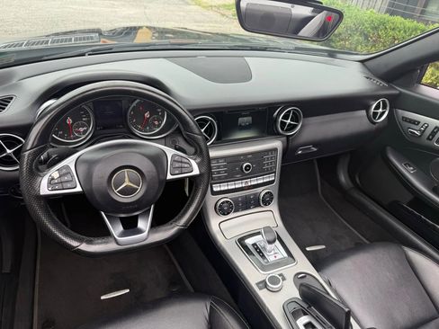 Used 2018 Mercedes-Benz SLC 300 image 19