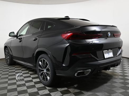 New 2026 BMW X6 xDrive40i w/ Climate Comfort Package image 5