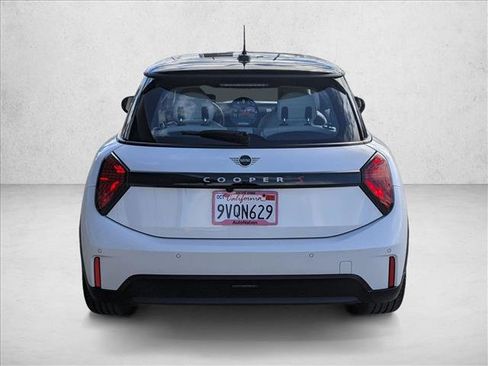 Certified 2025 MINI Cooper S FWD image 7