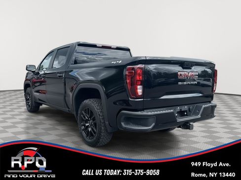 Used 2023 GMC Sierra 1500 Pro w/ Graphite Edition AWD/4WD image 3
