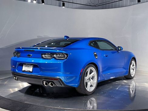 Used 2024 Chevrolet Camaro LT w/ RS Package RWD image 7