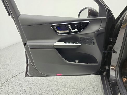 Certified 2026 Mercedes-Benz GLC 300 image 12