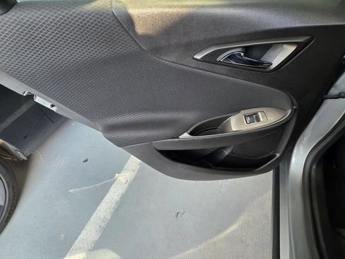Used 2025 Chevrolet Malibu LT FWD image 30
