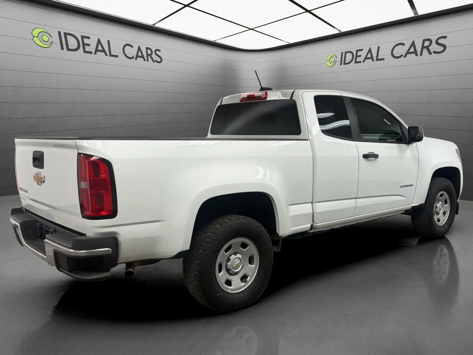 Used 2019 Chevrolet Colorado W/T w/ WT Convenience Package RWD image 5