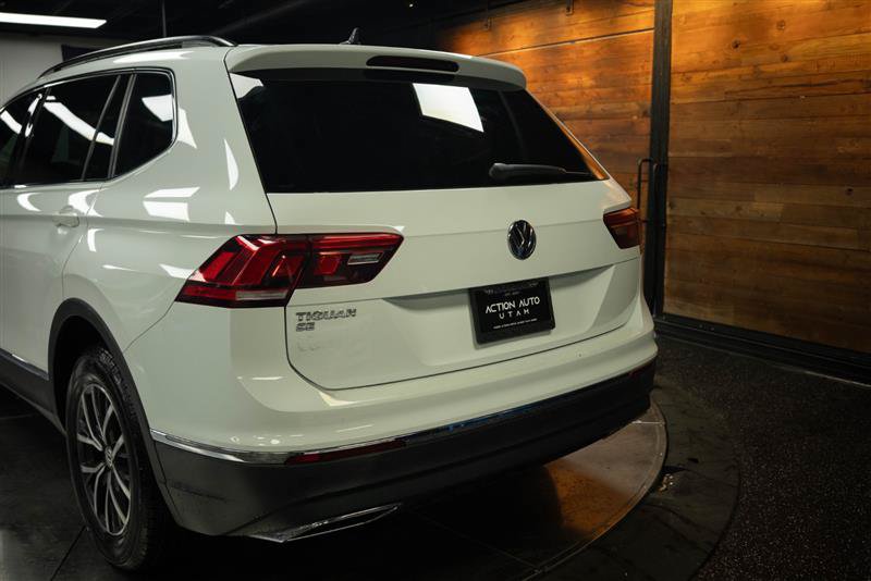 Used 2020 Volkswagen Tiguan SE R-Line FWD image 6