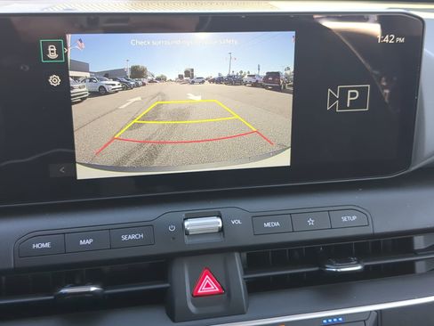 Certified 2025 Kia K4 LX image 17