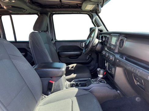 Used 2020 Jeep Wrangler Unlimited Sport AWD/4WD image 17