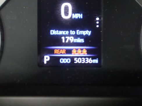 Used 2023 Toyota Tundra SR5 w/ SR5 Convenience Package AWD/4WD image 38
