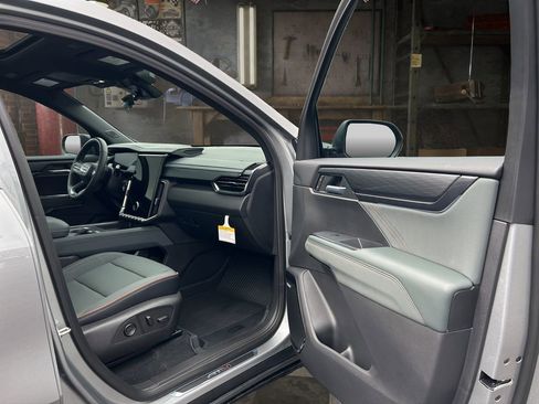 New 2026 GMC Acadia AT4 w/ Super Cruise Package image 17