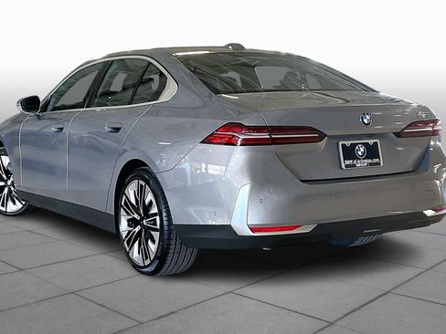 New 2026 BMW 530i w/ Premium Package image 12