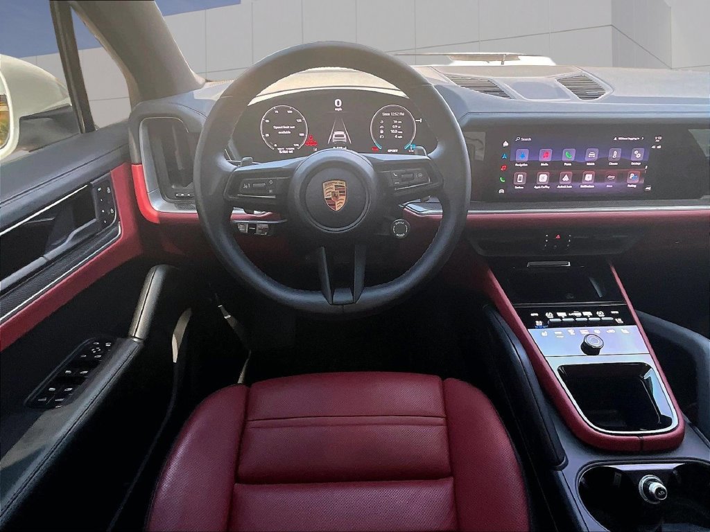 Certified 2026 Porsche Cayenne AWD/4WD image 13
