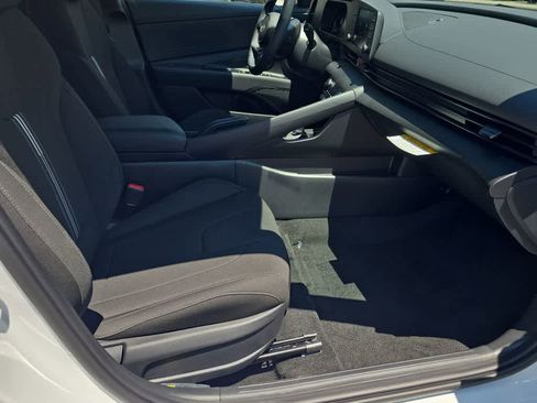 New 2026 Hyundai Elantra Sport FWD image 22