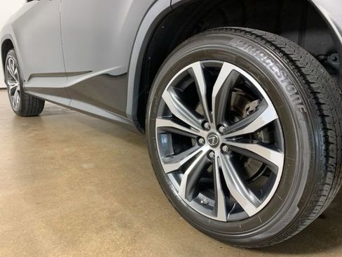 Used 2020 Lexus RX 350L Premium w/ Premium Package AWD/4WD image 15