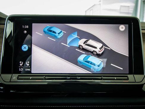 New 2026 Volkswagen Atlas SE FWD image 45