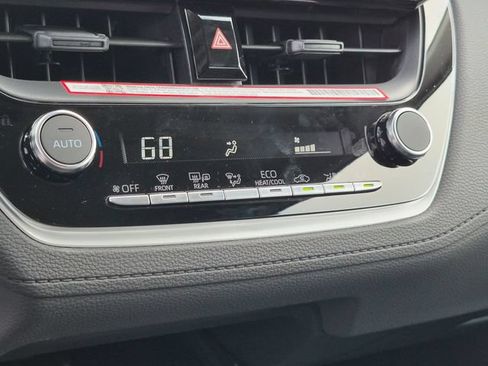 Certified 2026 Toyota Corolla Cross LE FWD image 22