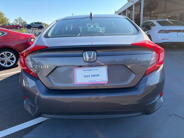 Used 2018 Honda Civic EX image 8