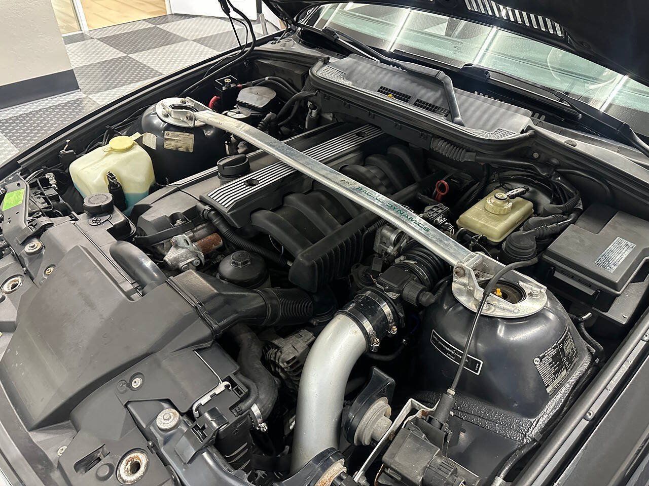 Used 1997 BMW 328i Convertible RWD image 26
