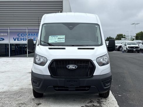 New 2026 Ford Transit 250 148 Medium Roof w/ Load Area Protection Package RWD image 8