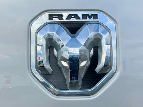 Used 2020 RAM 1500 Laramie w/ Off Road Group image 29