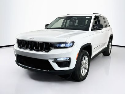 Used 2023 Jeep Grand Cherokee Limited w/ Trailer Tow Prep Group (B)