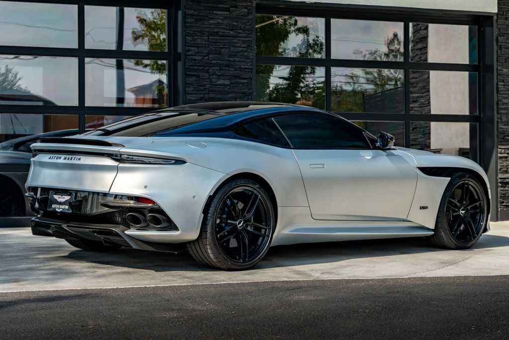 Used 2020 Aston Martin DBS Superleggera RWD image 11