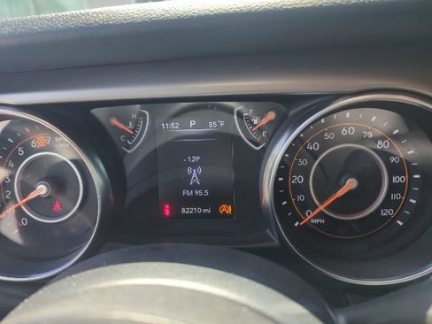 Used 2020 Jeep Wrangler Unlimited Sport S AWD/4WD image 4