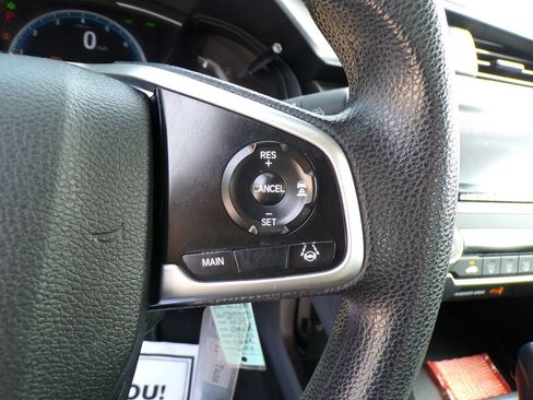 Used 2020 Honda Civic LX image 29