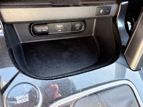 Used 2024 Kia Seltos EX FWD image 20
