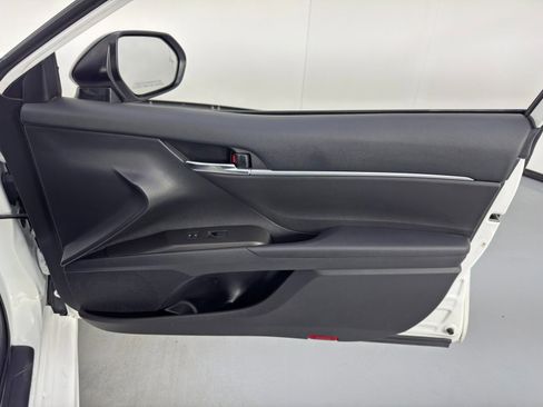 Used 2022 Toyota Camry Nightshade image 40