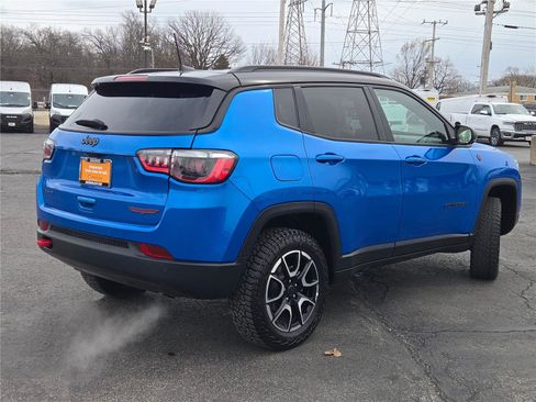 Certified 2025 Jeep Compass Trailhawk image 13