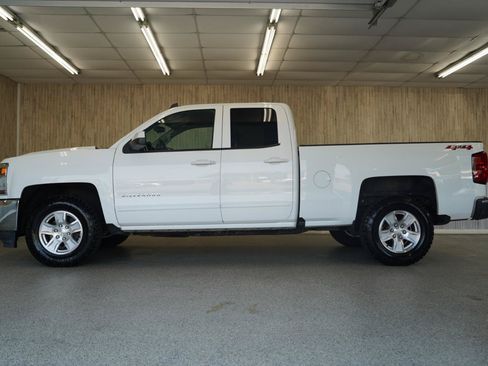 Used 2019 Chevrolet Silverado 1500 LT AWD/4WD image 5
