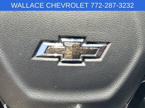 Used 2025 Chevrolet Trax ACTIV w/ Sunroof Package FWD image 18