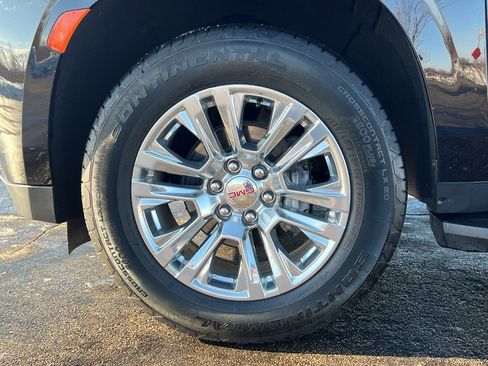 Used 2024 GMC Yukon Denali image 10