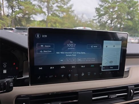 New 2026 Lincoln Corsair Premiere image 16