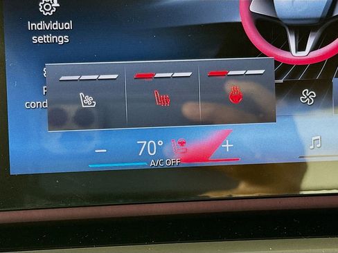 New 2026 BMW 540i xDrive image 27