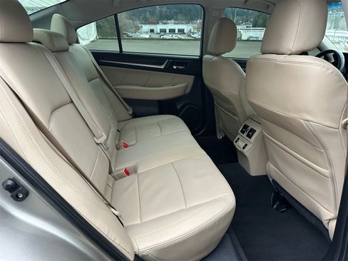 Used 2018 Subaru Legacy 3.6R Limited image 11