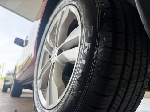 Used 2012 Nissan Rogue SV image 26