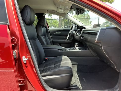 Used 2025 MAZDA CX-50 AWD 2.5 S w/ Preferred Package image 9