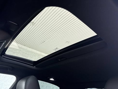 Certified 2022 Cadillac CT4 Premium Luxury AWD/4WD image 19