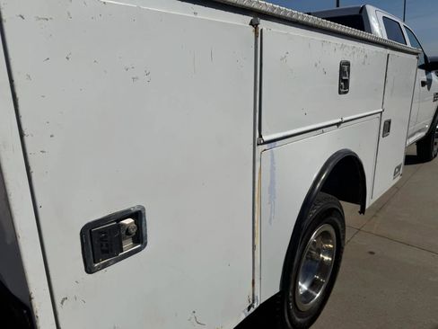 Used 2018 RAM 3500 Tradesman w/ Chrome Appearance Group AWD/4WD image 60