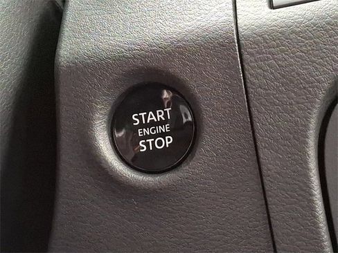 New 2026 Nissan Frontier PRO-4X w/ Pro-4x Convenience Package image 18