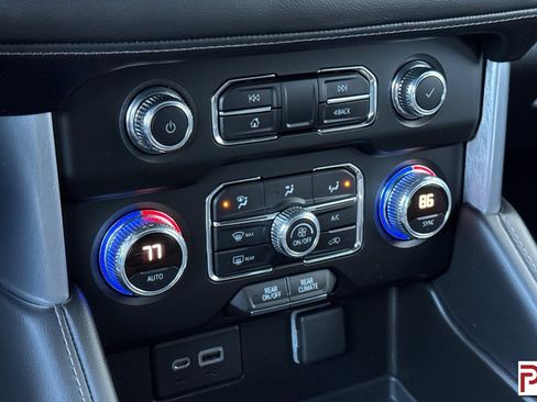 Certified 2021 GMC Yukon SLE image 24