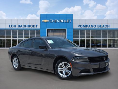 Used 2023 Dodge Charger SXT RWD image 1