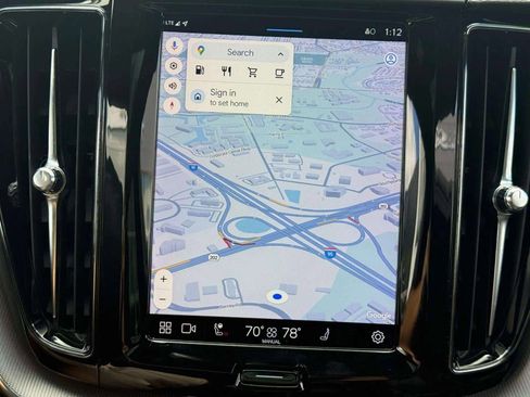 Used 2022 Volvo XC60 B6 R-Design w/ Advanced Package image 43