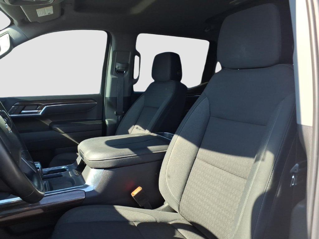 Used 2024 Chevrolet Silverado 1500 LT RWD image 20