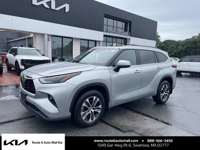 Used 2022 Toyota Highlander XLE